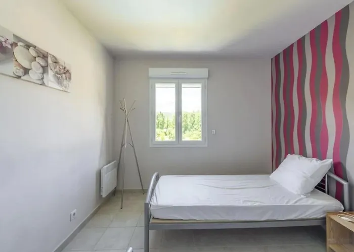 Fuer 5 Personen Und 1 Kind By Interhome *